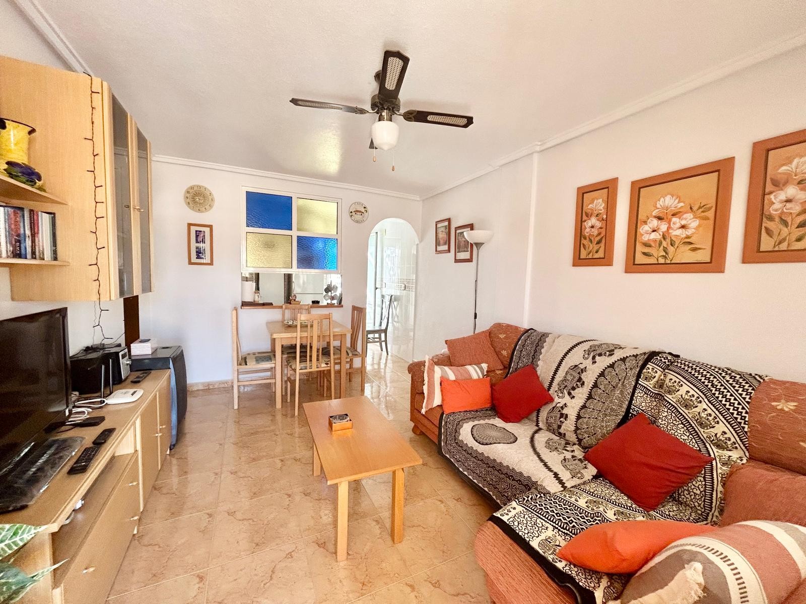 Property for sale - Bungalow for sale - Torrevieja - Altos del Limonar