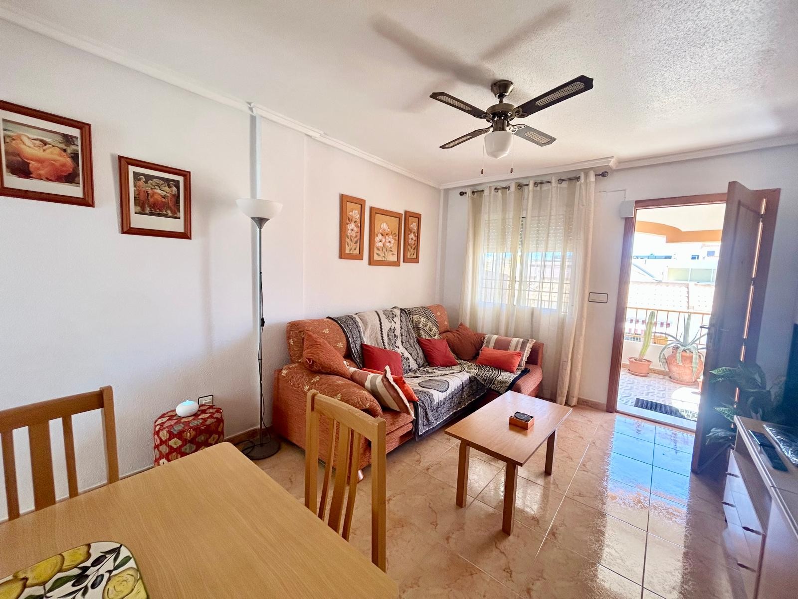 Property for sale - Bungalow for sale - Torrevieja - Altos del Limonar