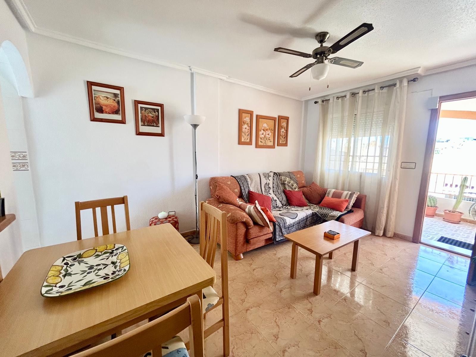 Property for sale - Bungalow for sale - Torrevieja - Altos del Limonar