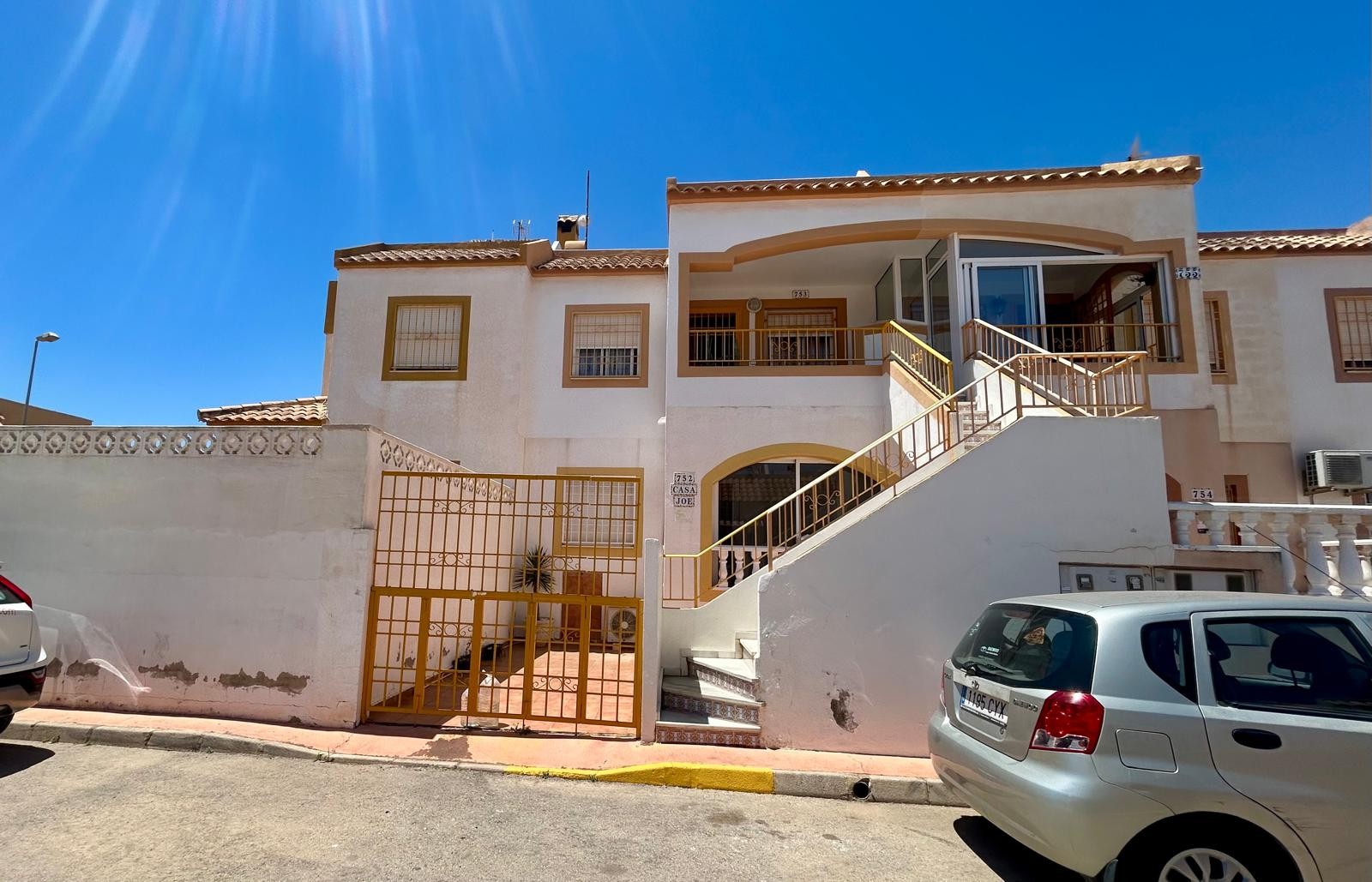 Property for sale - Bungalow for sale - Torrevieja - Altos del Limonar