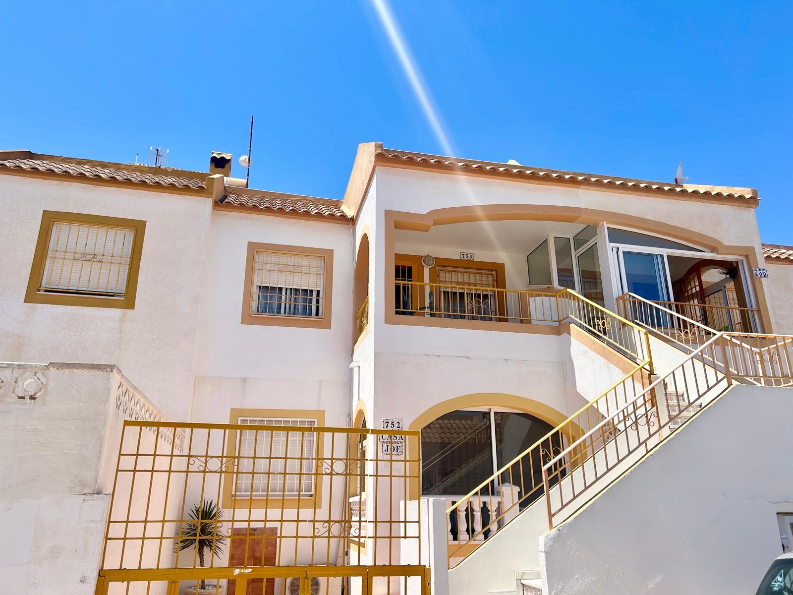 Property for sale - Bungalow for sale - Torrevieja - Altos del Limonar