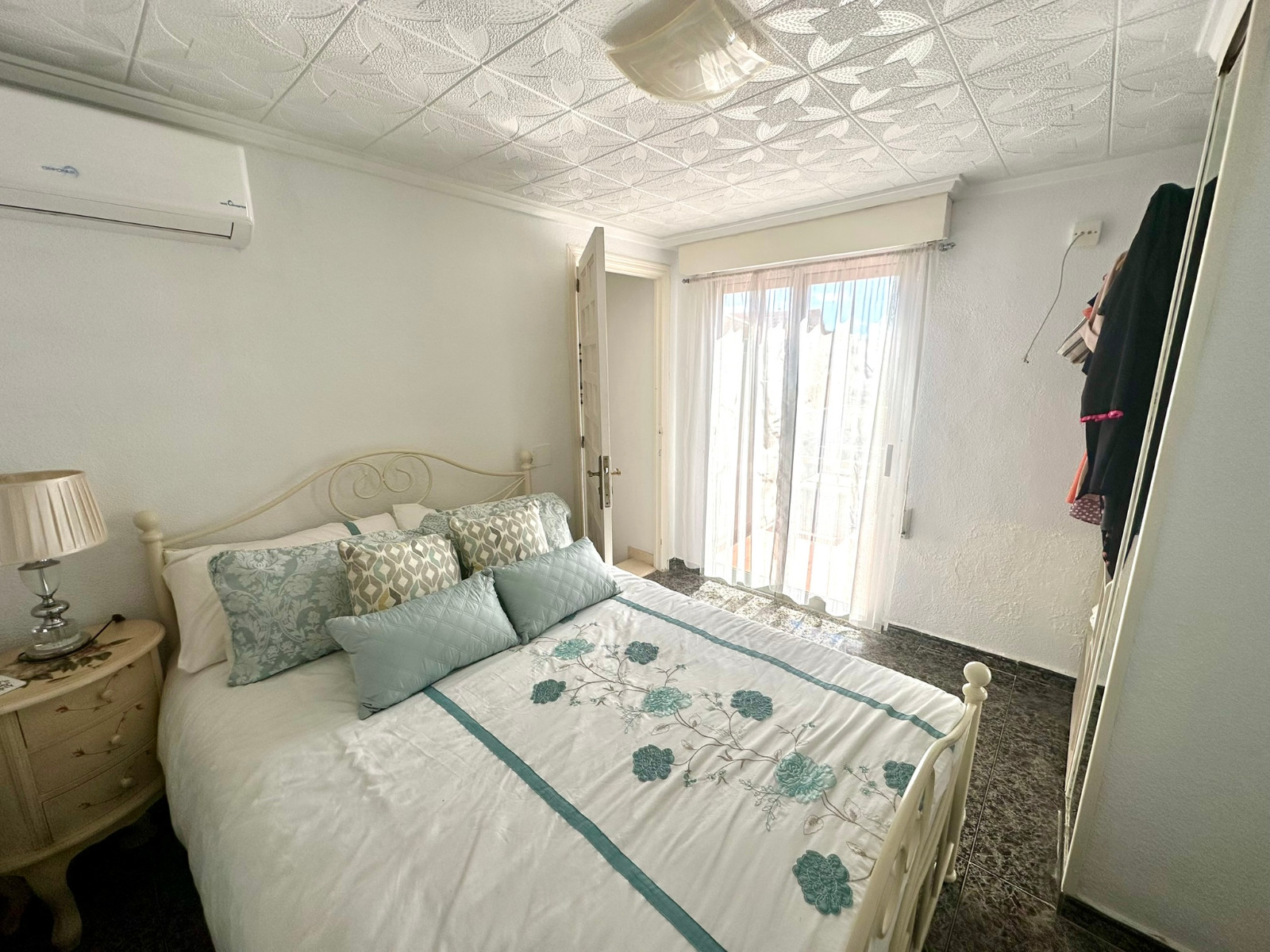 Te koop aangeboden onroerend goed - Bungalow te koop - Torrevieja - El Chaparral
