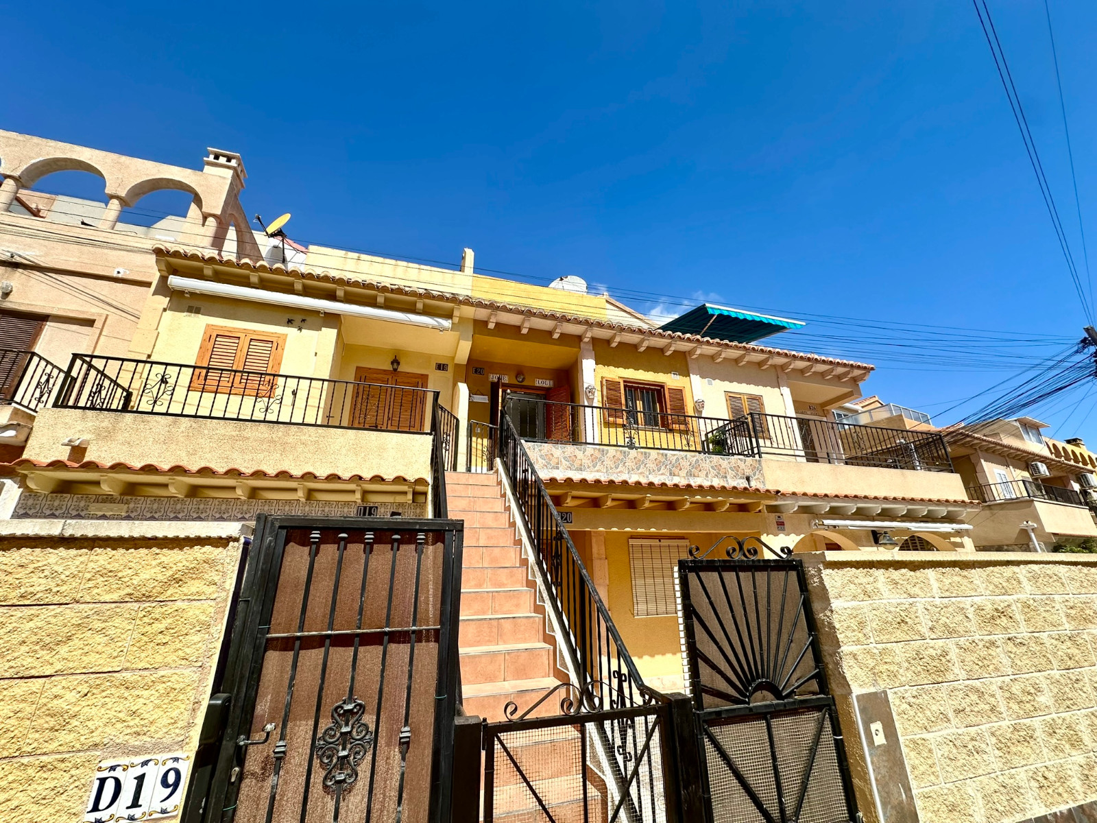 Te koop aangeboden onroerend goed - Bungalow te koop - Torrevieja - El Chaparral