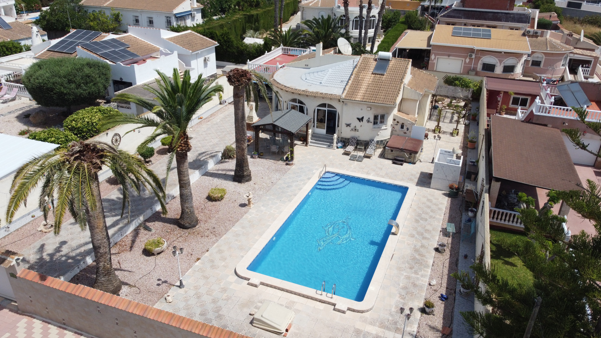 Property for sale - Villa for sale - Torrevieja - San Luis