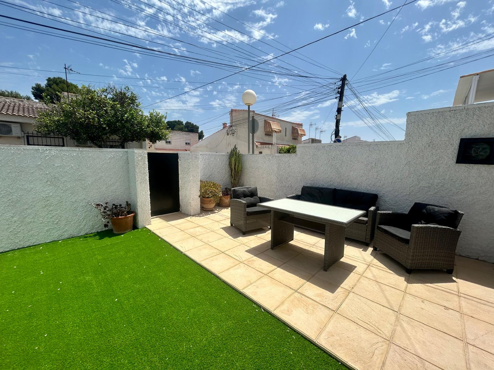 Property for sale - Bungalow for sale - Torrevieja - El Limonar
