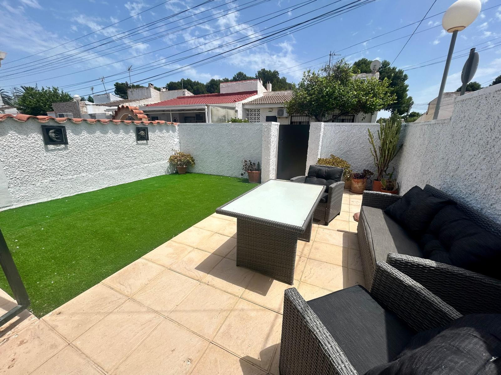 Property for sale - Bungalow for sale - Torrevieja - El Limonar