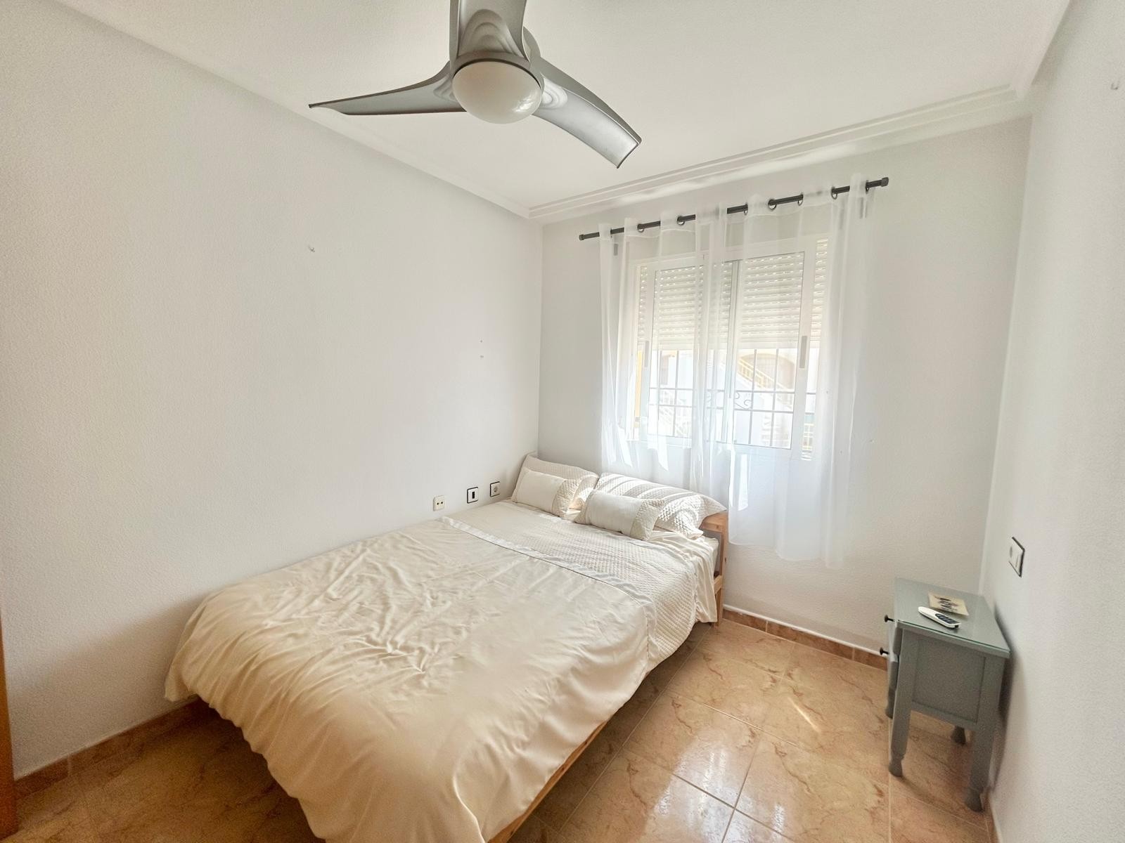 Property for sale - Bungalow for sale - Torrevieja - Altos del Limonar