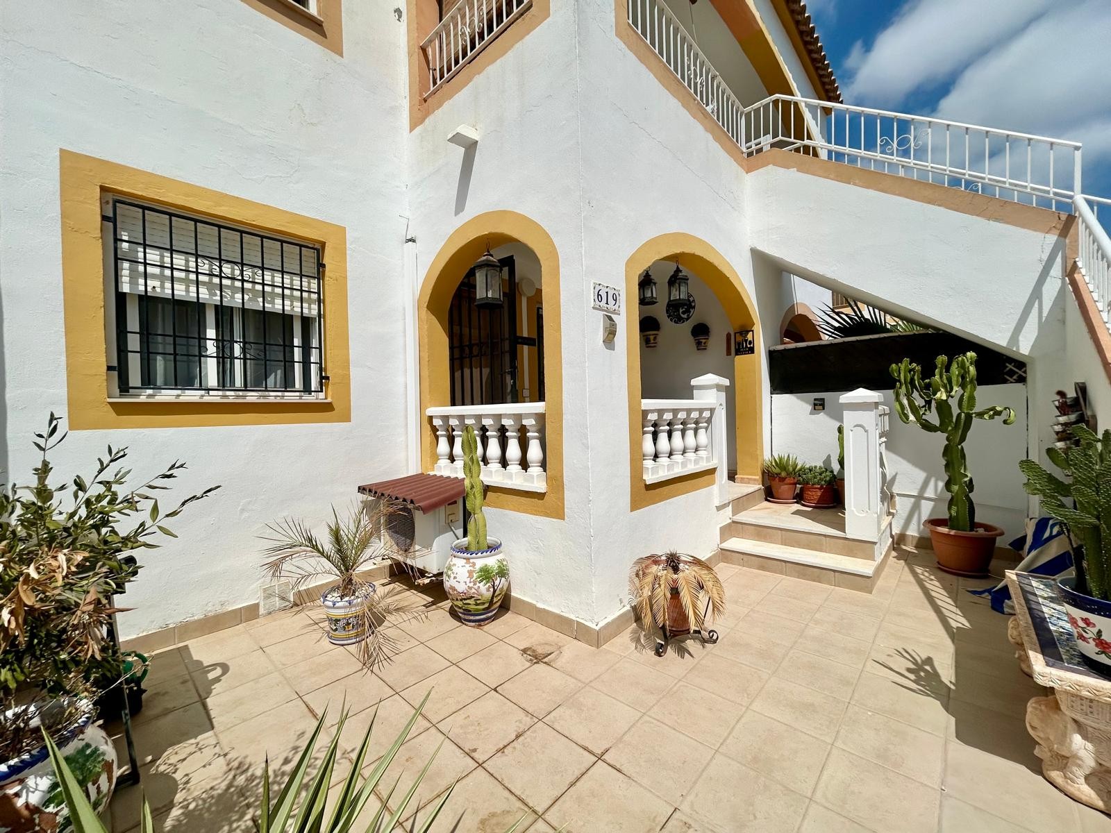 Property for sale - Bungalow for sale - Torrevieja - Altos del Limonar