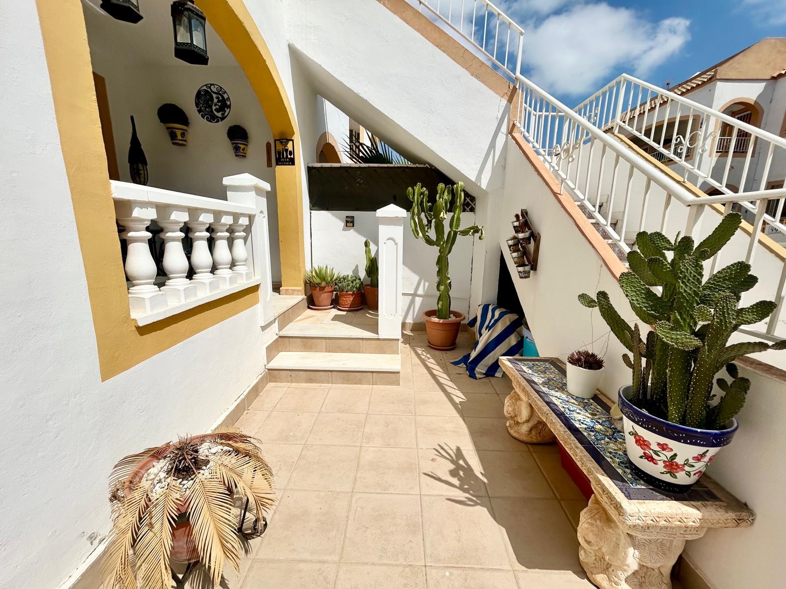 Property for sale - Bungalow for sale - Torrevieja - Altos del Limonar