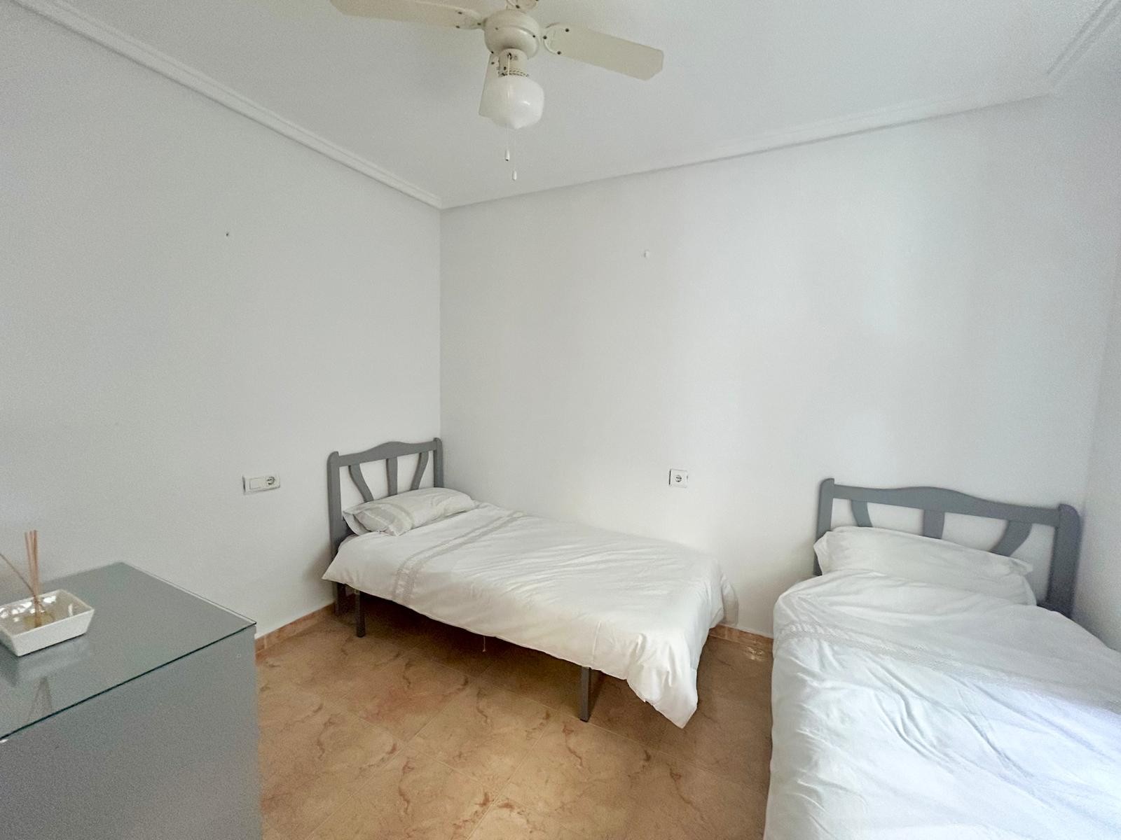 Property for sale - Bungalow for sale - Torrevieja - Altos del Limonar