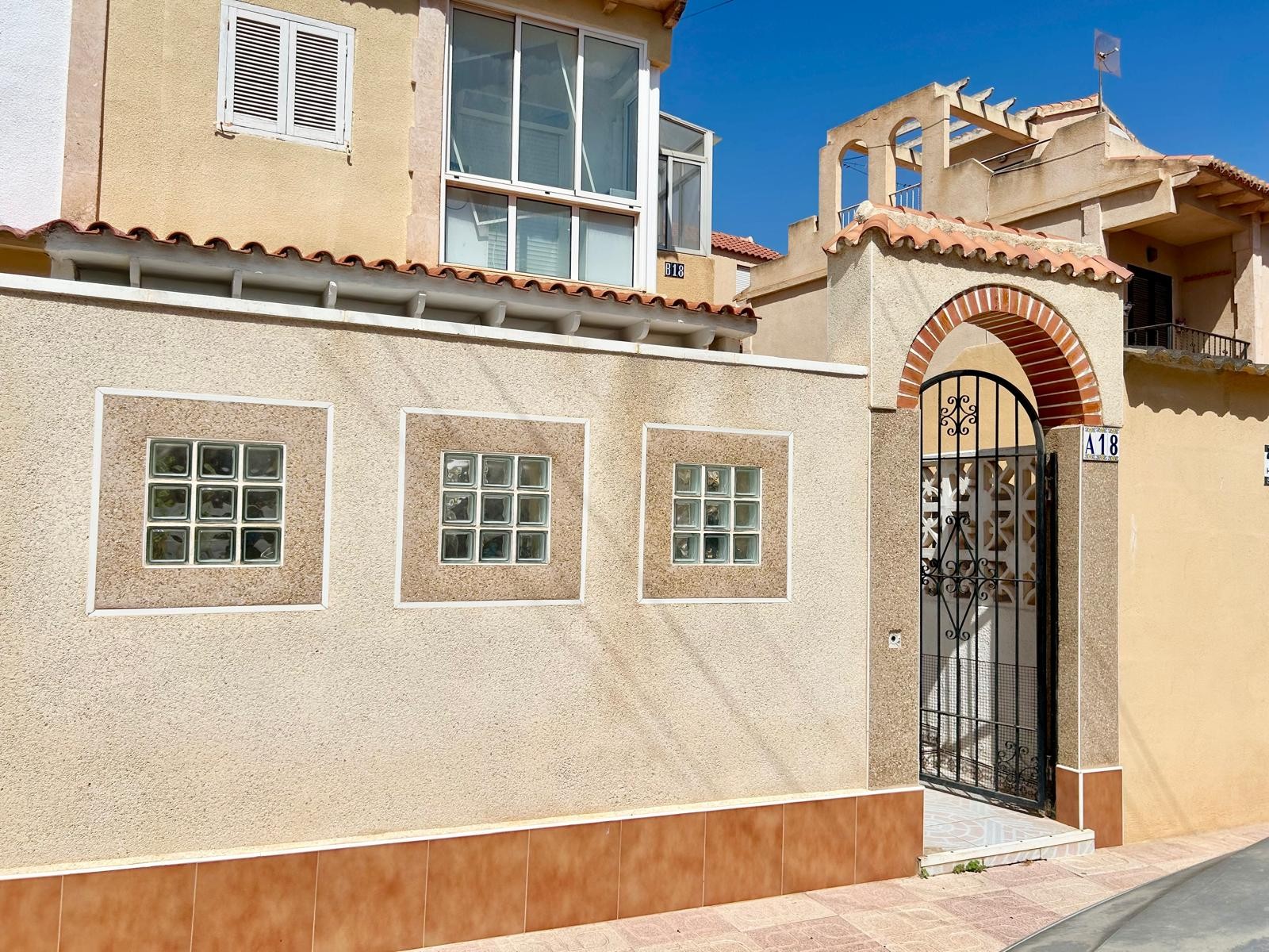 Property for sale - Bungalow for sale - Torrevieja - El Chaparral