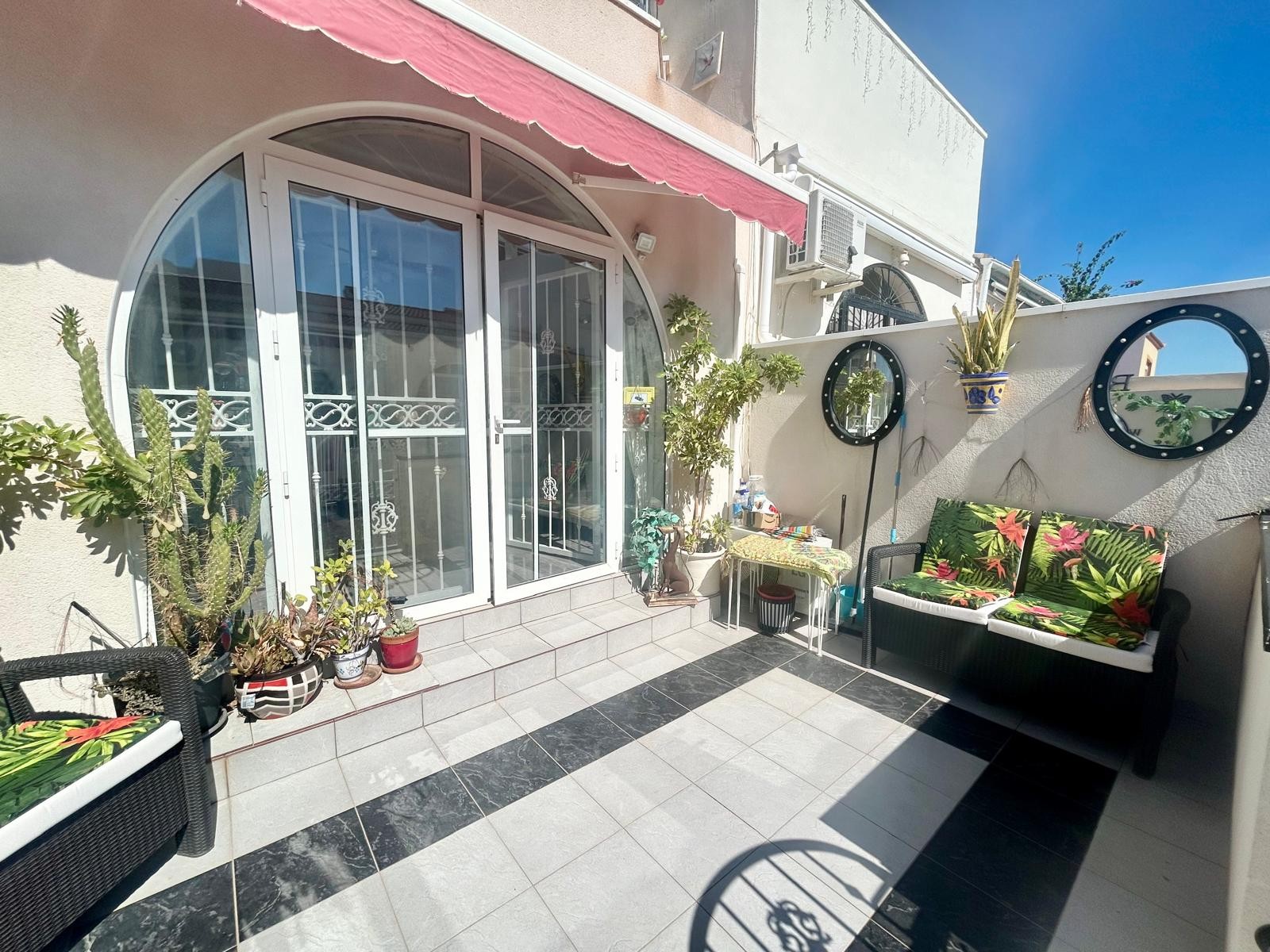 Property for sale - Townhouse for sale - Torrevieja - La Siesta