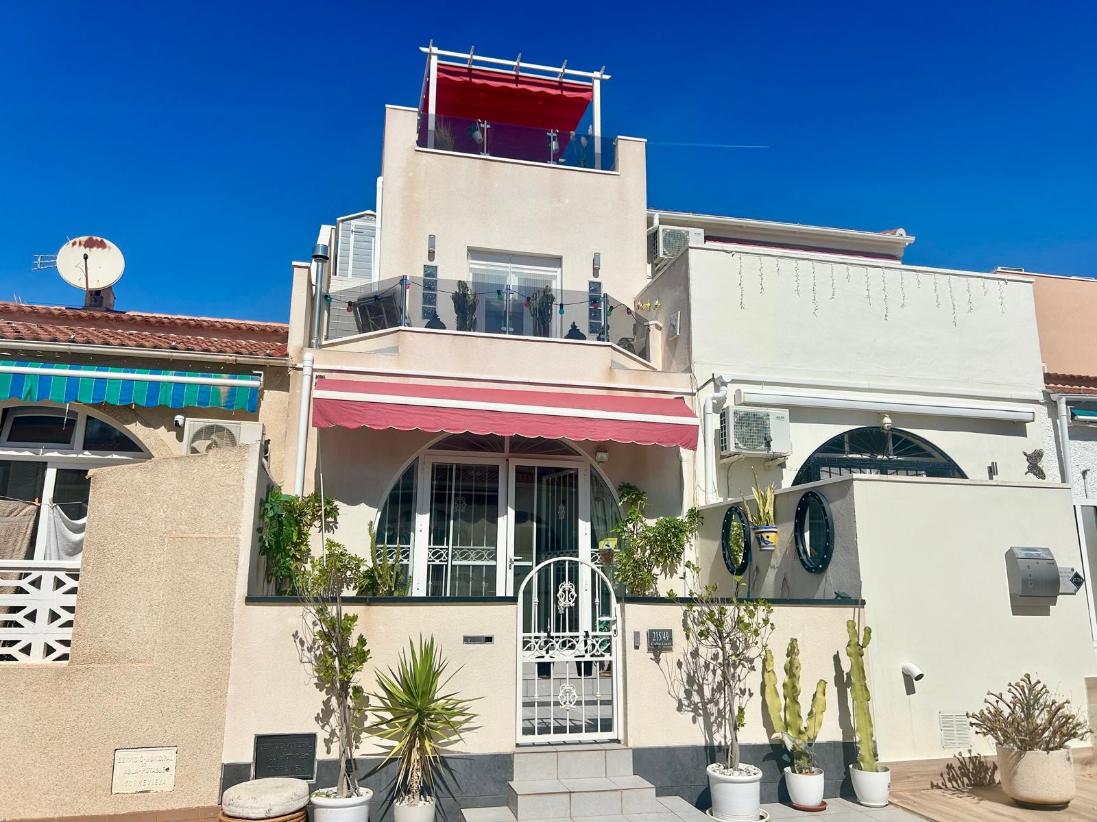 Property for sale - Townhouse for sale - Torrevieja - La Siesta