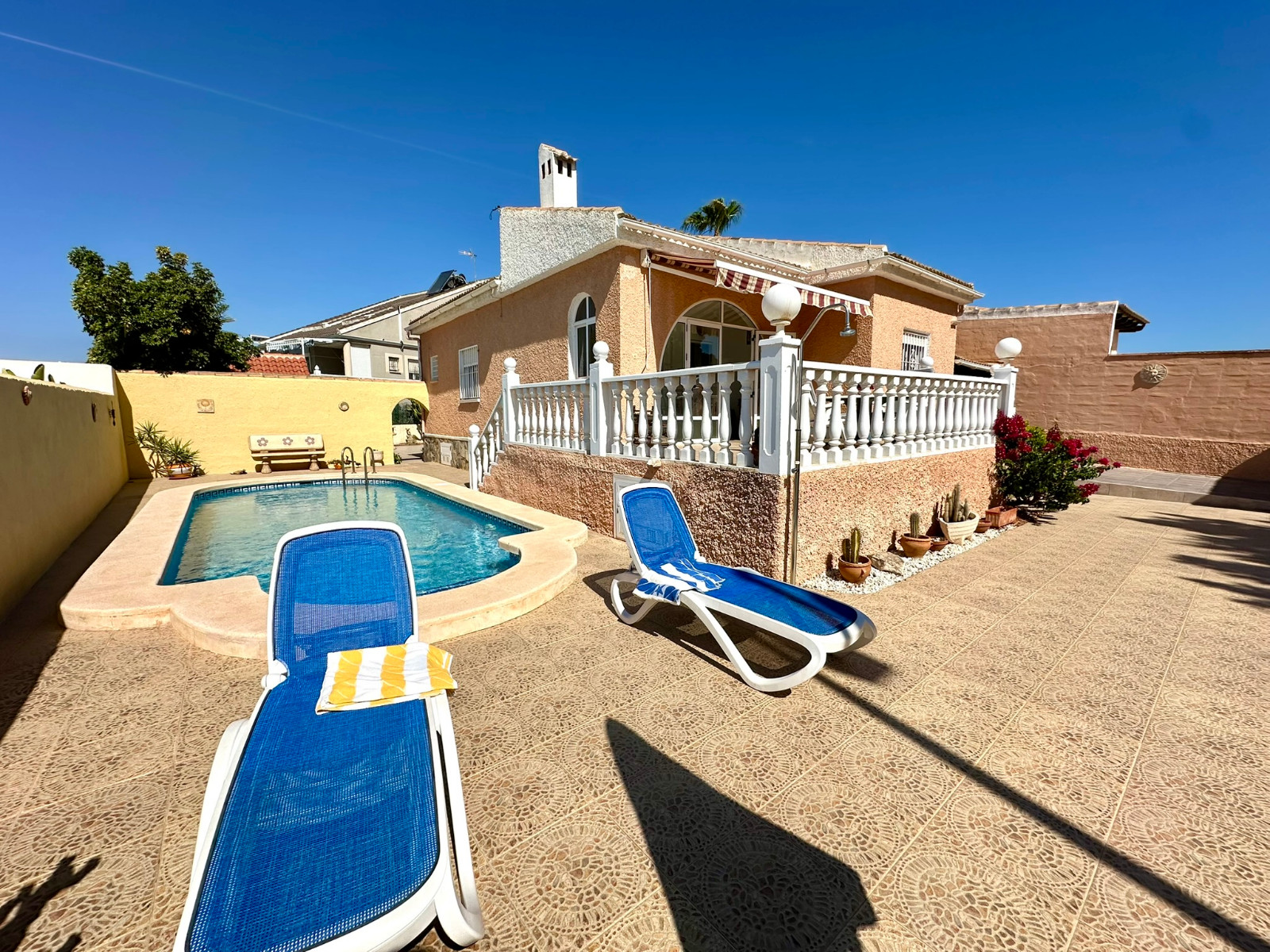 Propiedad en venta - Villa en venta - Torrevieja - San Luis