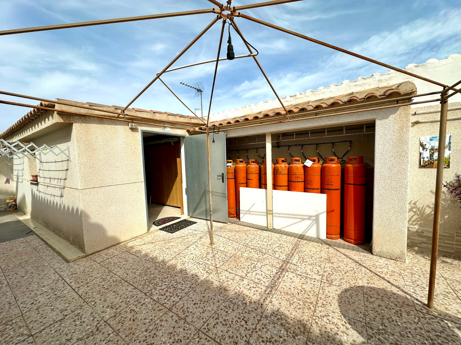 Property for sale - Villa for sale - Torrevieja - El Chaparral