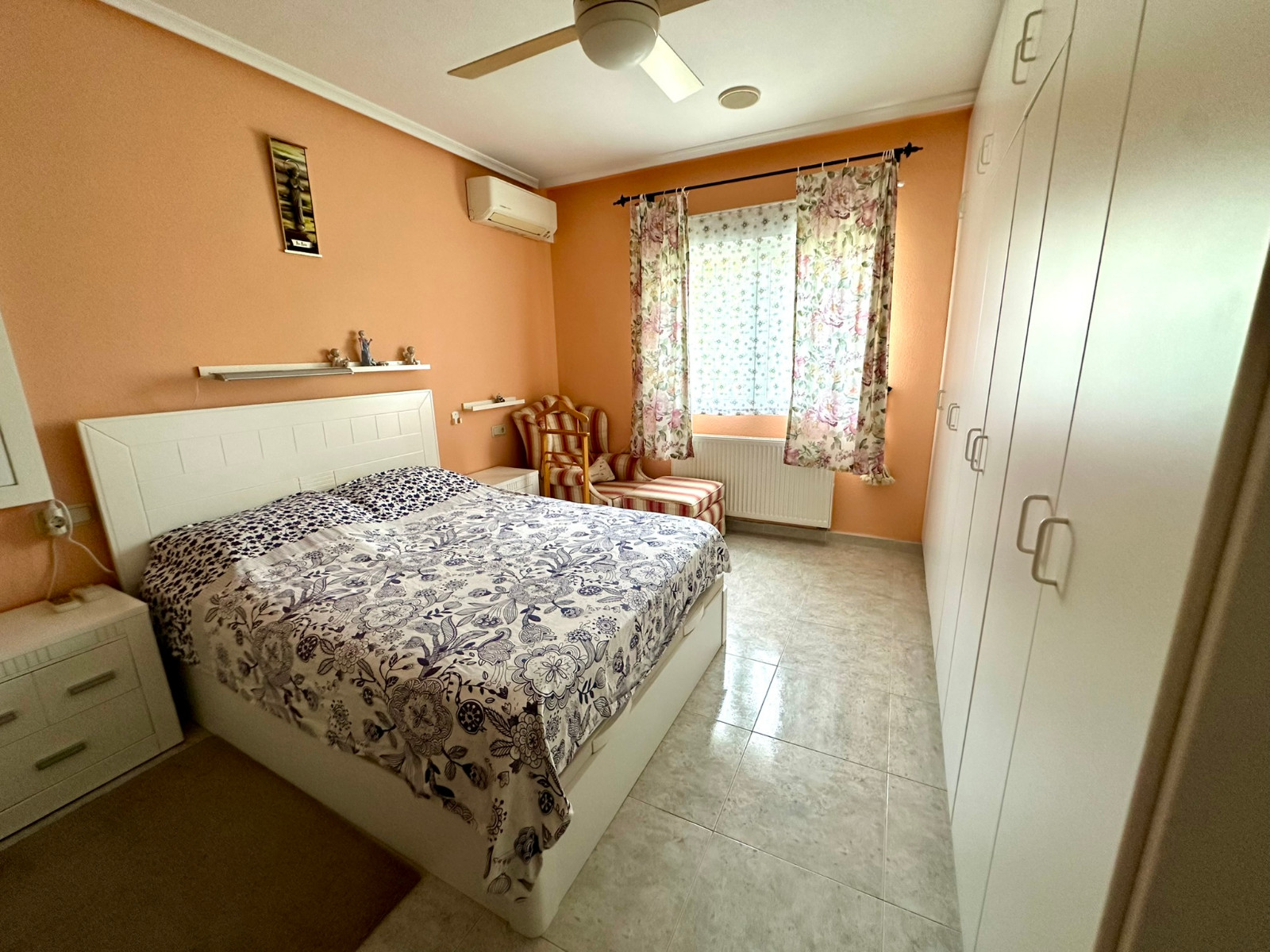 Property for sale - Villa for sale - Torrevieja - El Chaparral