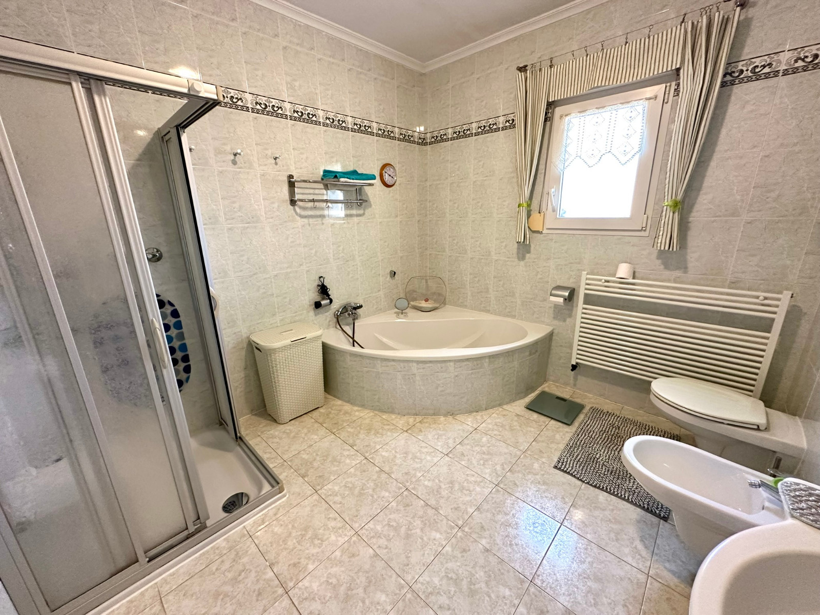 Property for sale - Villa for sale - Torrevieja - El Chaparral
