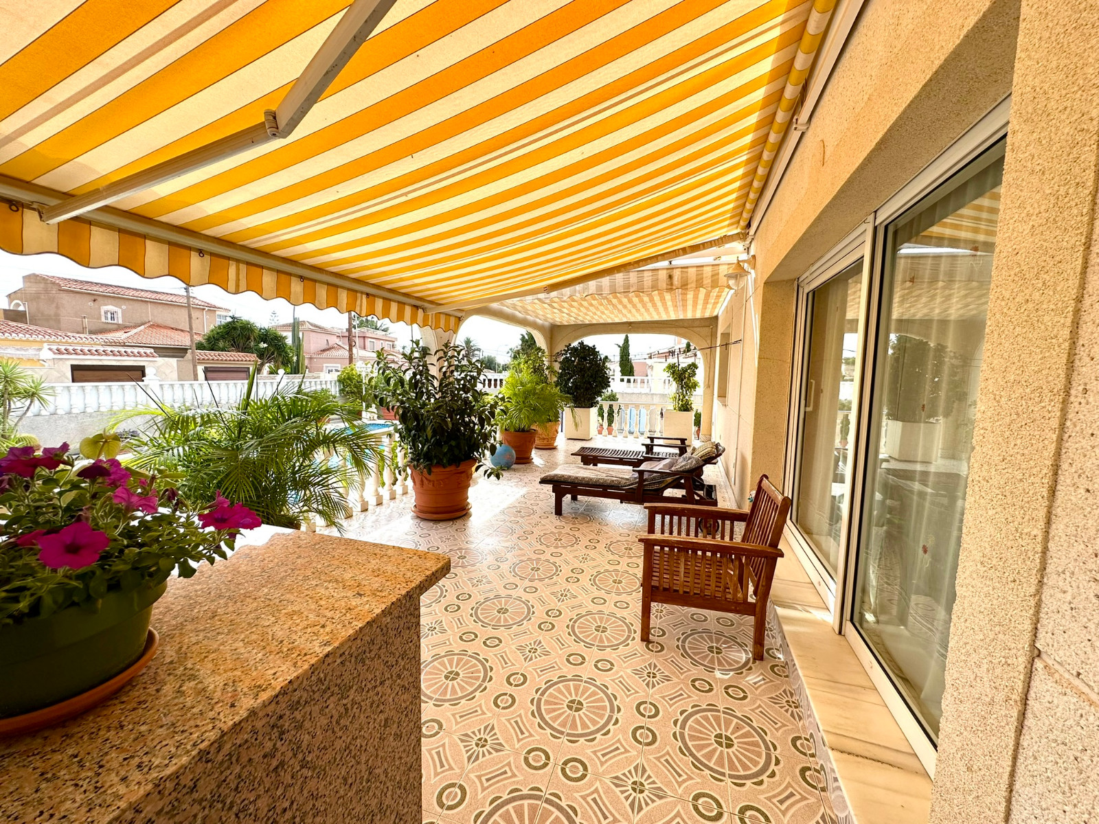 Property for sale - Villa for sale - Torrevieja - El Chaparral
