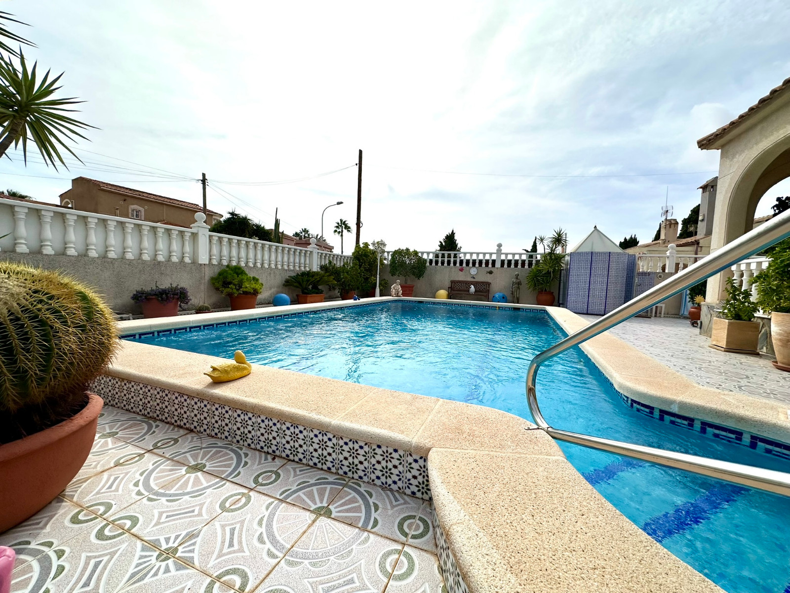 Property for sale - Villa for sale - Torrevieja - El Chaparral