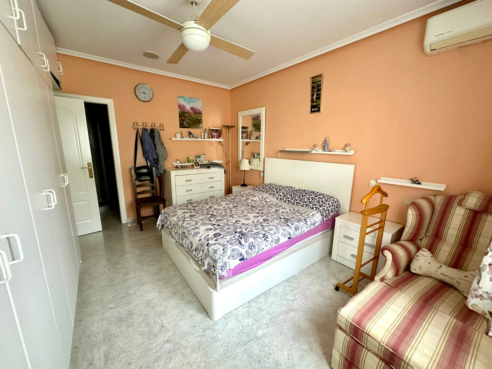 Property for sale - Villa for sale - Torrevieja - El Chaparral