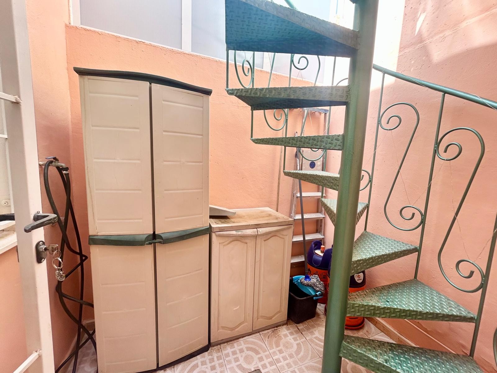 Property for sale - Bungalow for sale - Torrevieja - Altos del Limonar
