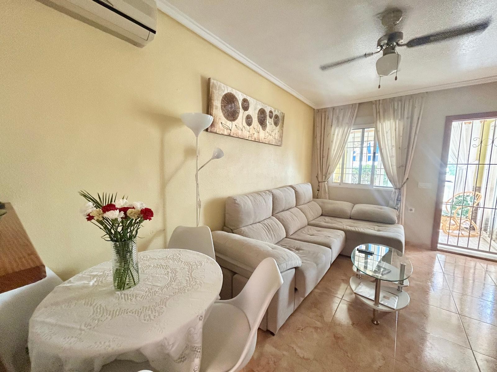 Property for sale - Bungalow for sale - Torrevieja - Altos del Limonar