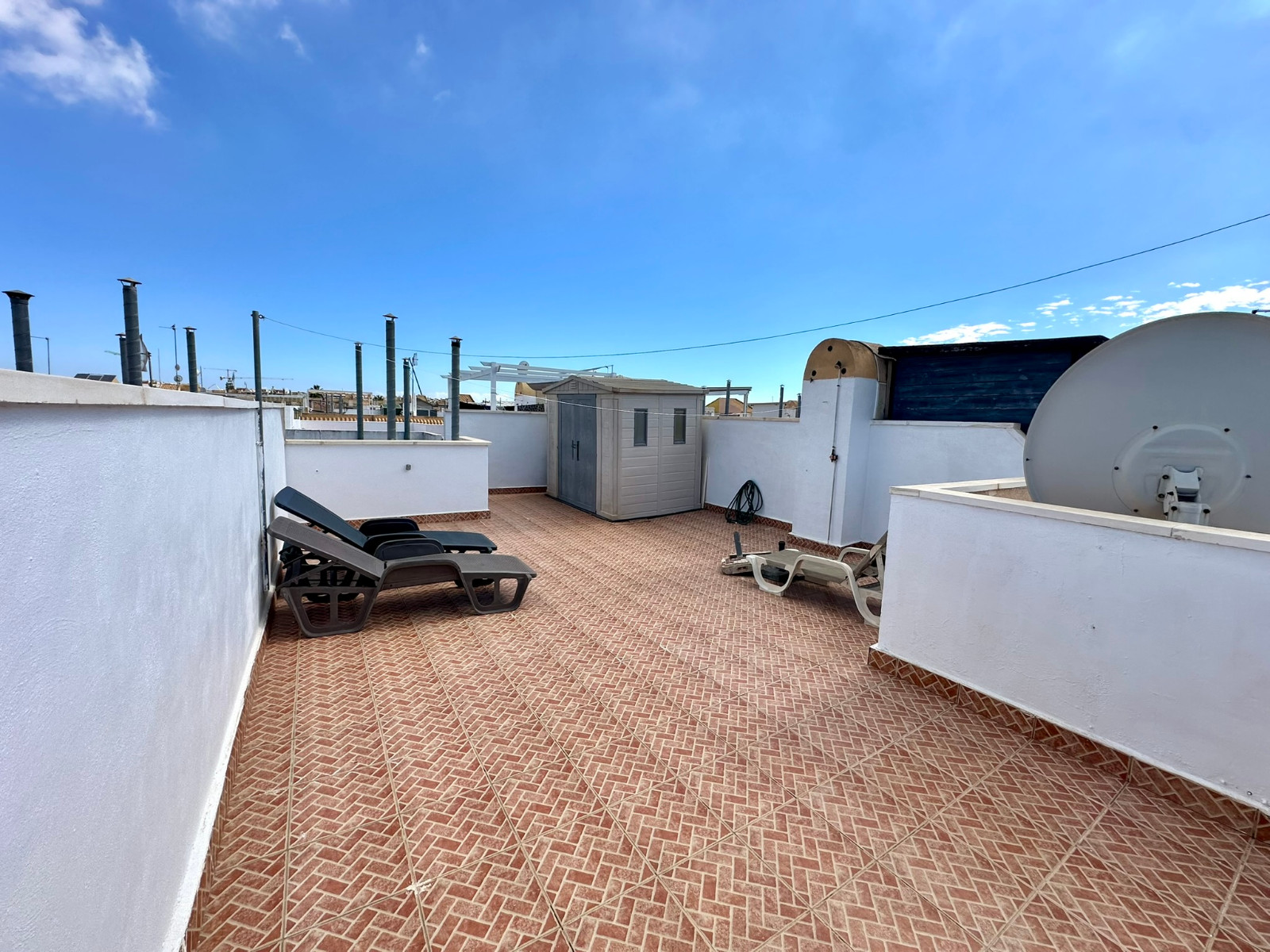 Property for sale - Bungalow for sale - Torrevieja - Altos del Limonar