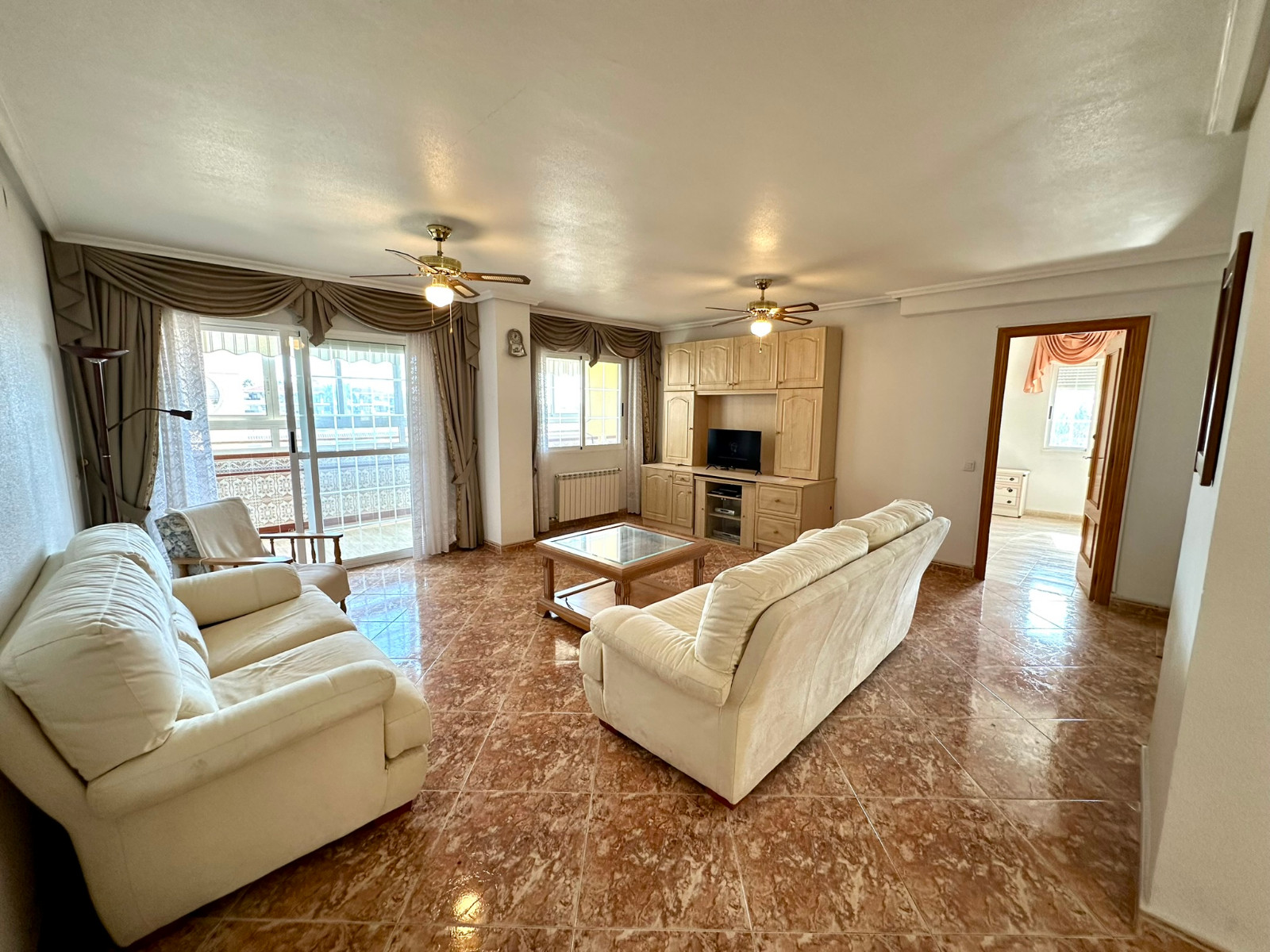 Te koop aangeboden onroerend goed - Appartement te koop - Torrevieja - San Luis