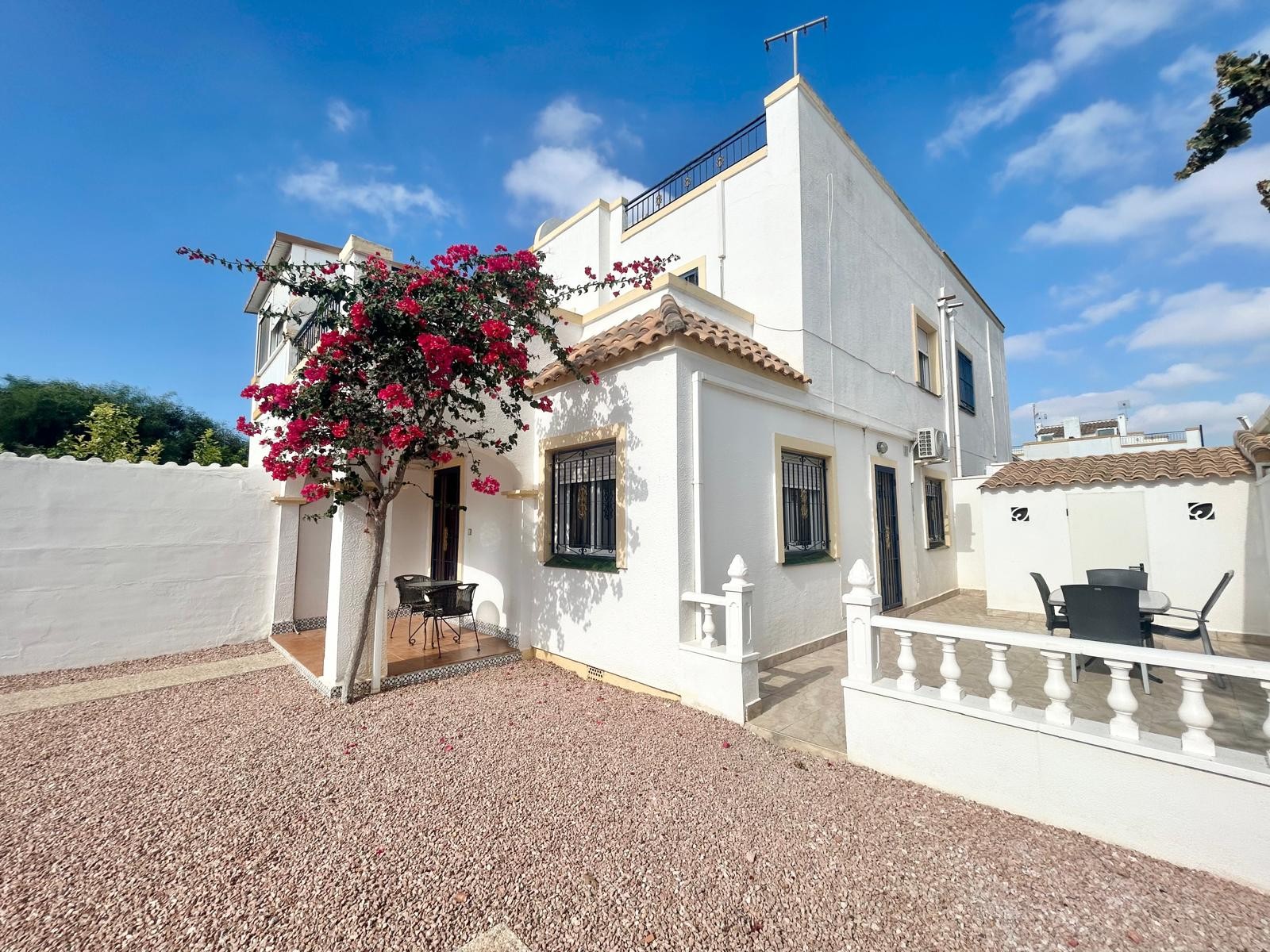 Property for sale - Townhouse for sale - Torrevieja - Jardin del Mar