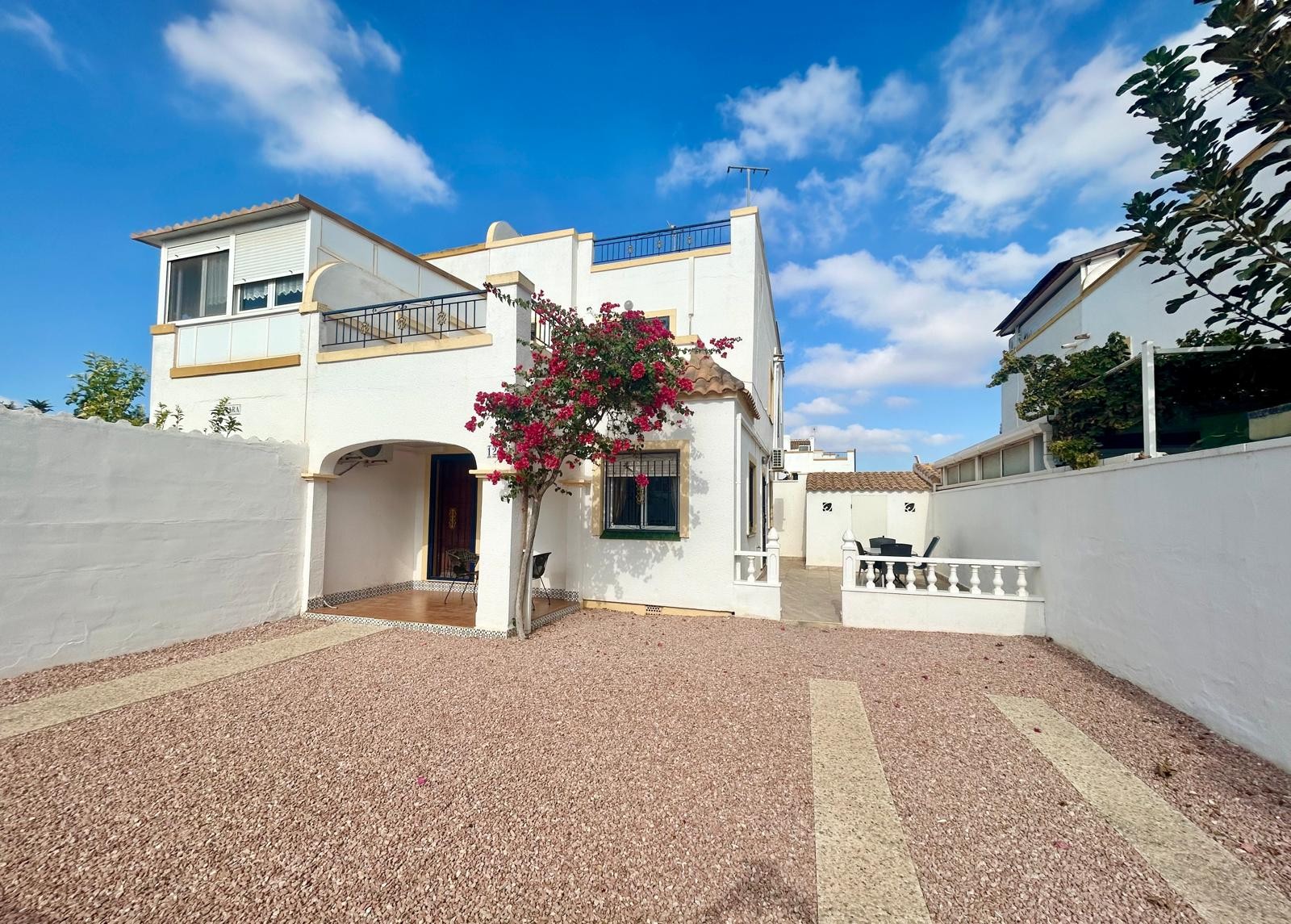 Property for sale - Townhouse for sale - Torrevieja - Jardin del Mar