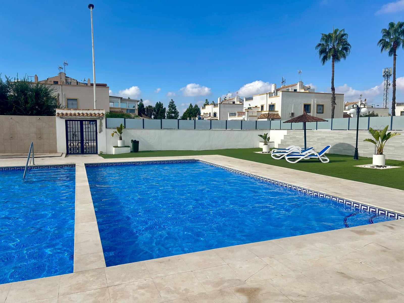Property for sale - Townhouse for sale - Torrevieja - Jardin del Mar