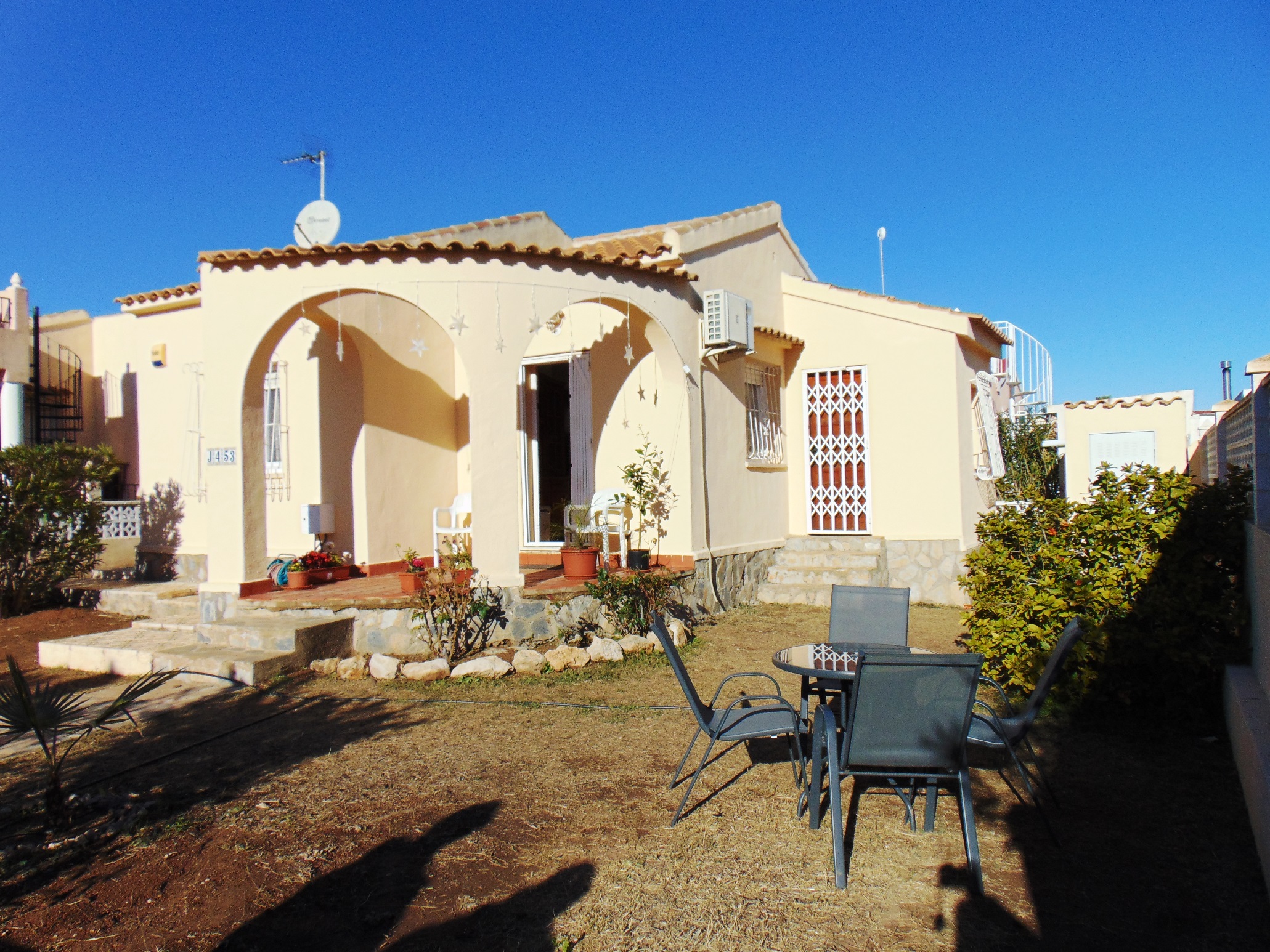 Eigendom verkocht - Villa te koop - Orihuela Costa - La Florida