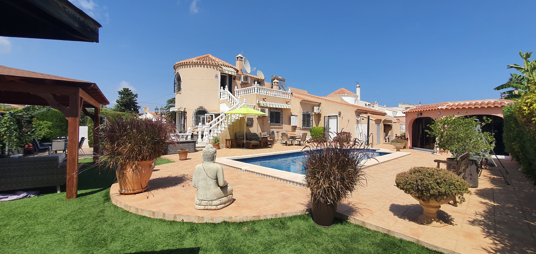 Eigendom verkocht - Villa te koop - Torrevieja - El Chaparral
