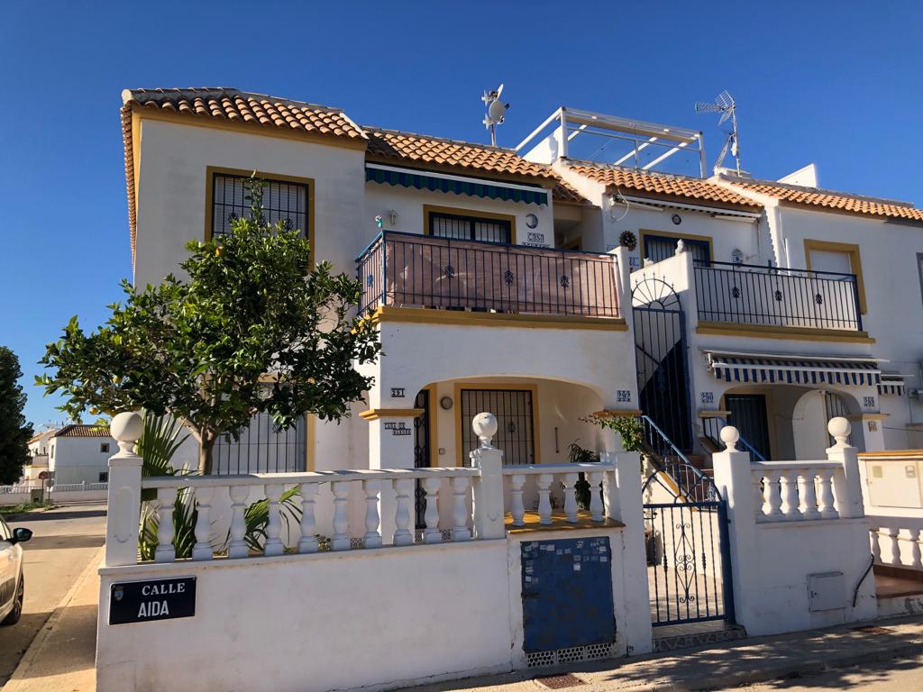 Eigendom verkocht - Bungalow te koop - Torrevieja - Jardin del Mar