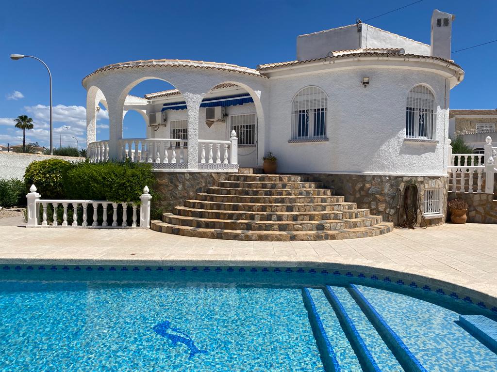 Property Sold - Villa for sale - Torrevieja - San Luis