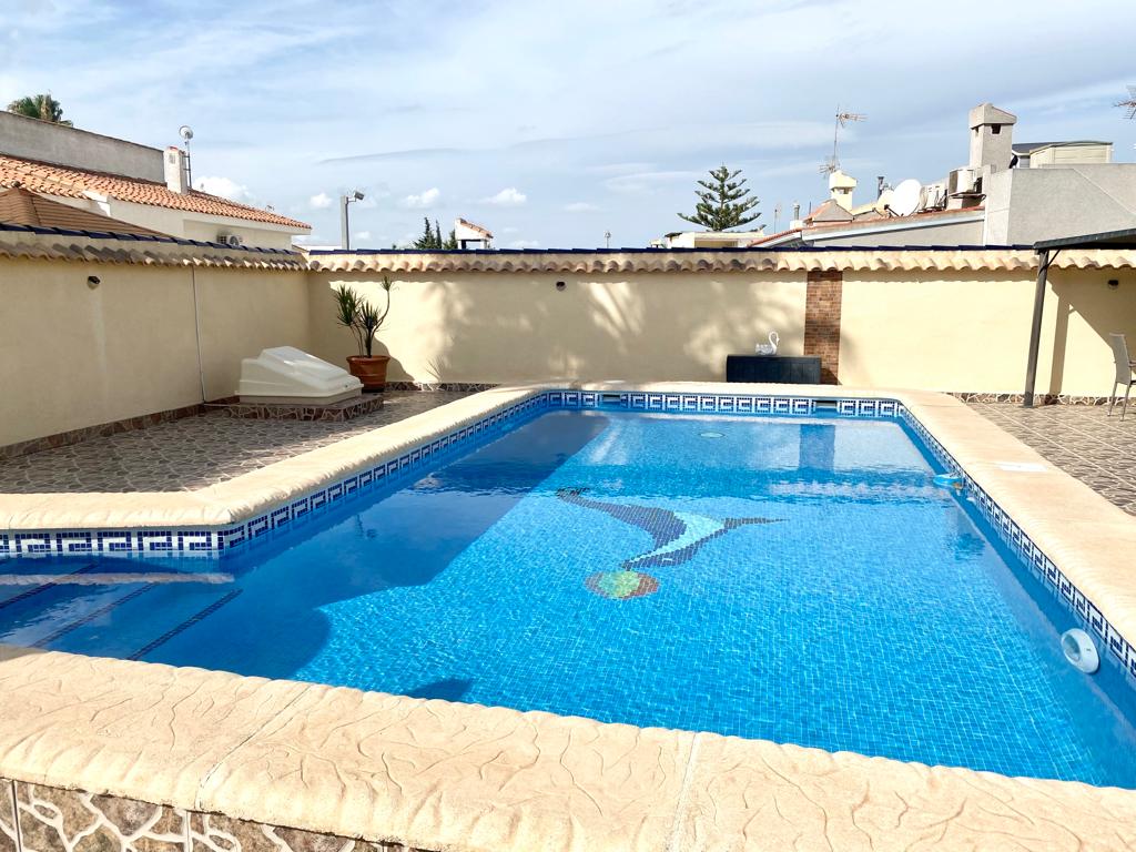 Property Sold - Villa for sale - Torrevieja - La Siesta