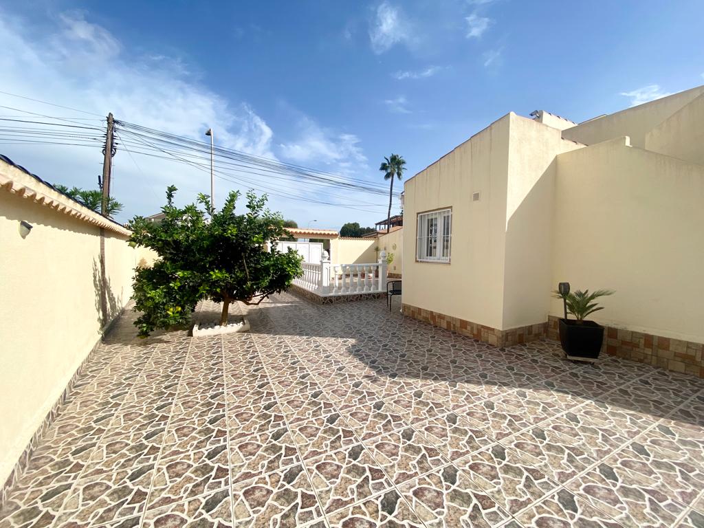 Property Sold - Villa for sale - Torrevieja - La Siesta