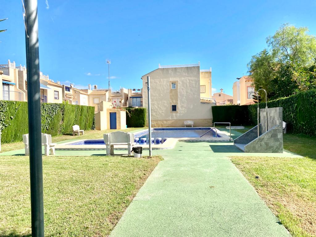 Propiedad vendida - Bungalow en venta - Torrevieja - Paraje Natural