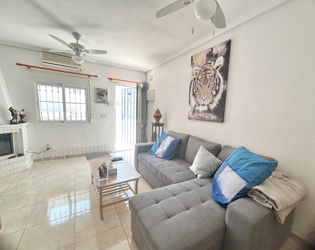 Eigendom verkocht - Rijtjeshuis te koop - Torrevieja - El Chaparral