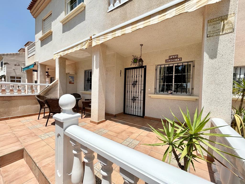 Propiedad vendida - Casa adosada en venta - Torrevieja - La Torreta