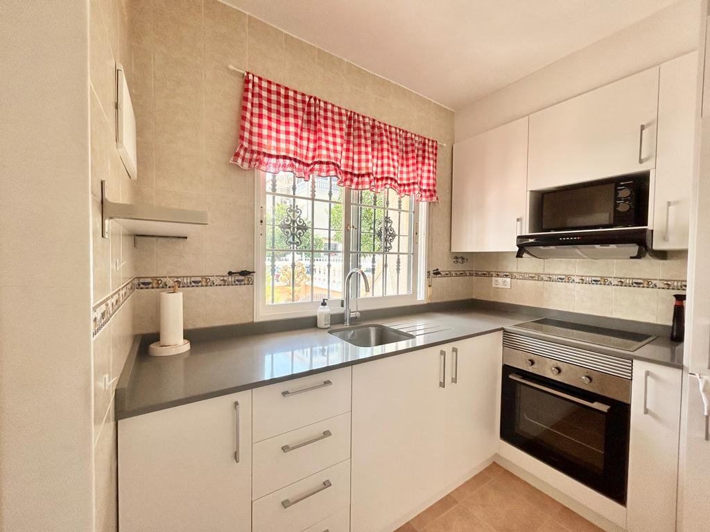 Propiedad vendida - Casa adosada en venta - Torrevieja - La Torreta