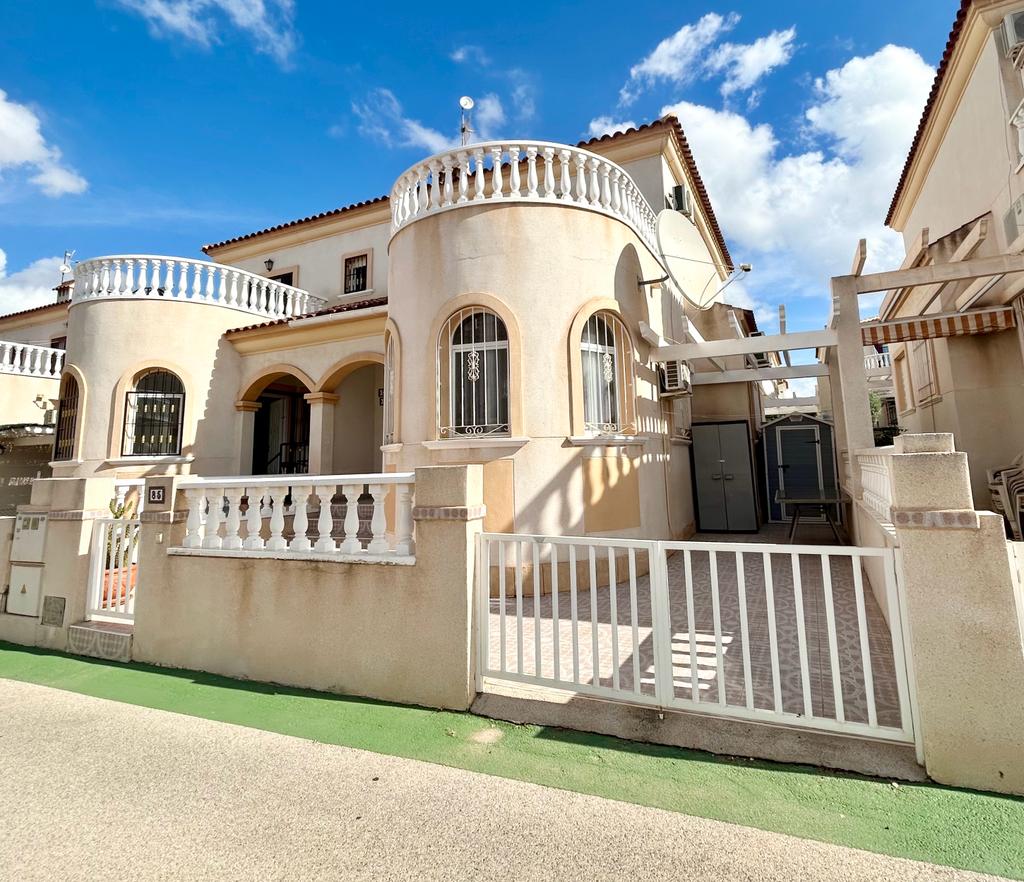 Propriété vendue - Maison de ville à vendre - Torrevieja - Aguas Nuevas