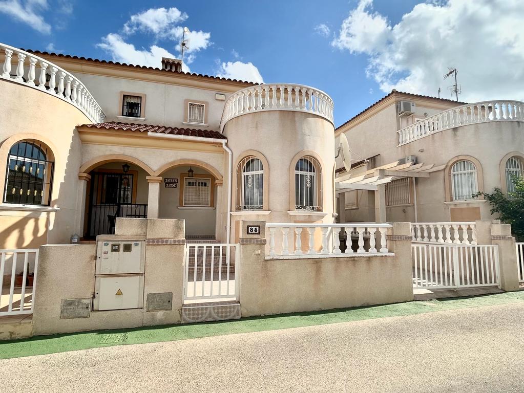 Propriété vendue - Maison de ville à vendre - Torrevieja - Aguas Nuevas