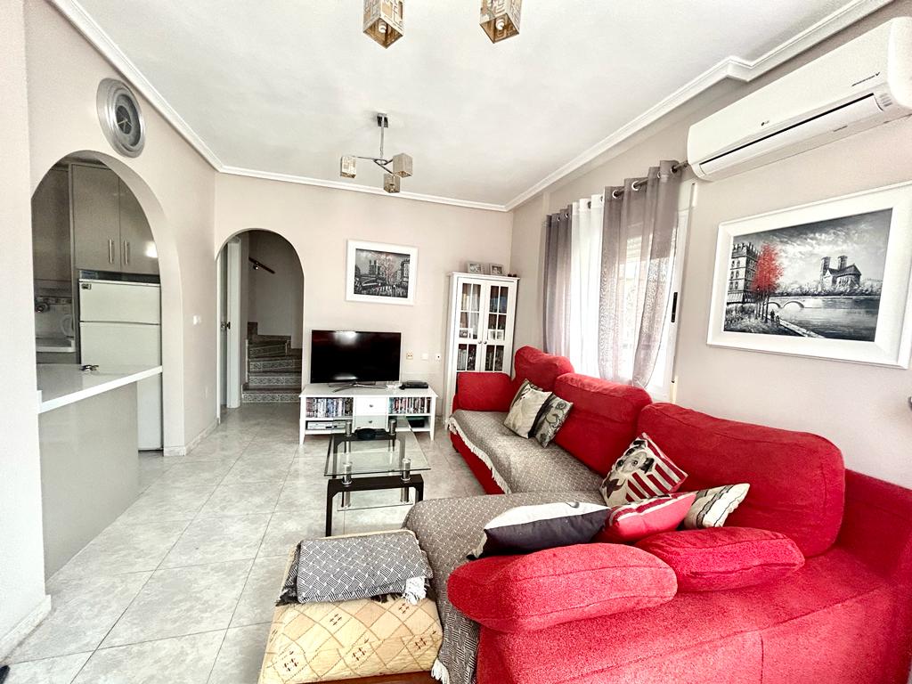 Propriété vendue - Maison de ville à vendre - Torrevieja - Aguas Nuevas