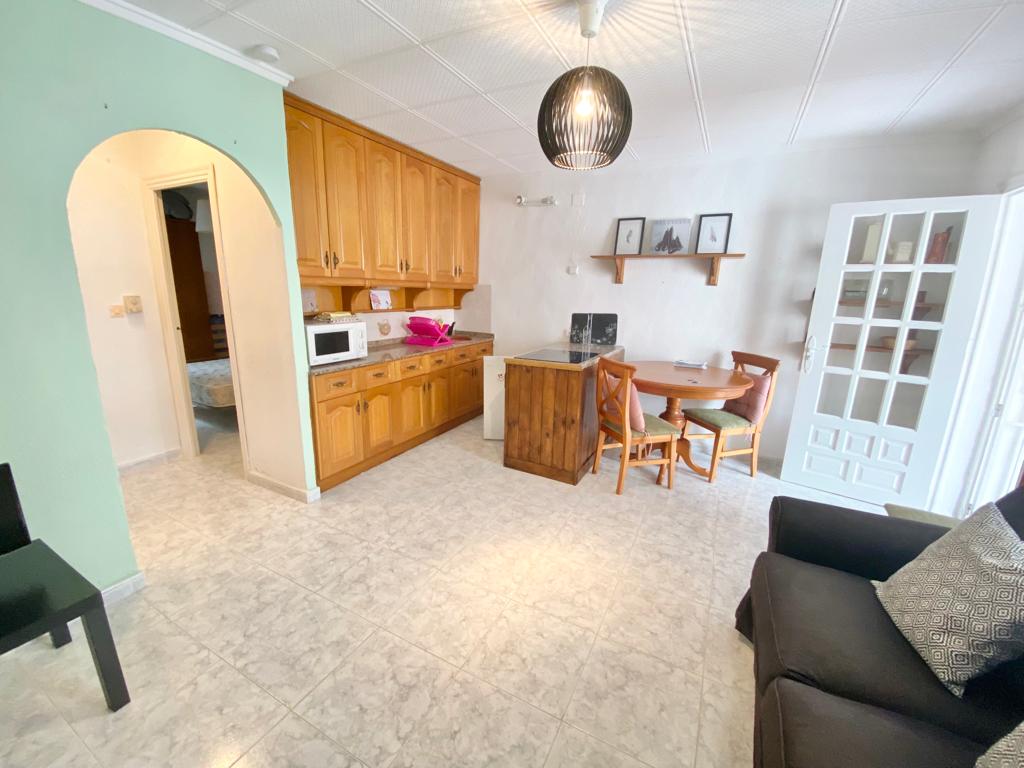 Eigendom verkocht - Bungalow te koop - Torrevieja - La Siesta