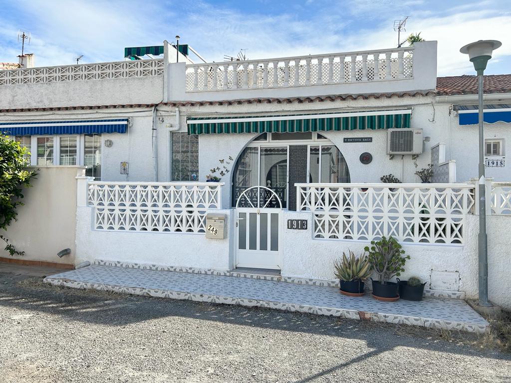 Eigendom verkocht - Rijtjeshuis te koop - Torrevieja - San Luis