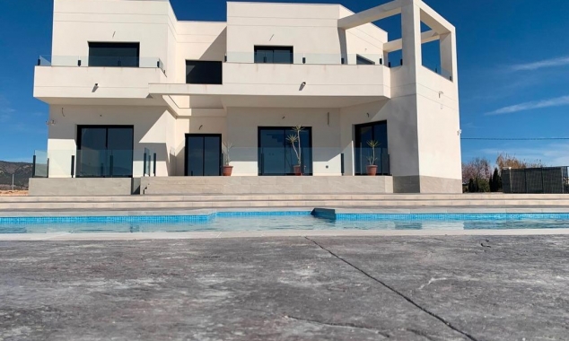 Nueva propiedad en venta - Villa for sale - Pinoso - Camino Del Prado