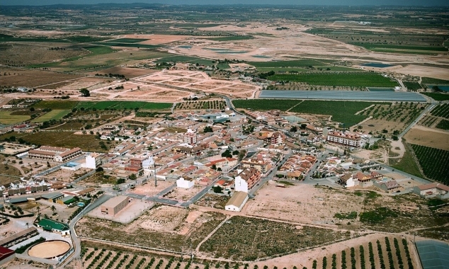 Nueva propiedad en venta - Casa adosada en venta - Avileses