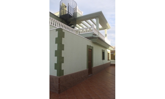 New Property for sale - Villa for sale - Torrevieja - Los Altos