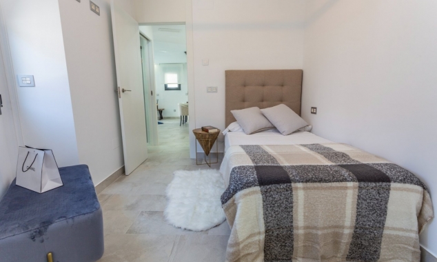 Nueva propiedad en venta - Villa for sale - Torrevieja - Torrevieja Town Centre